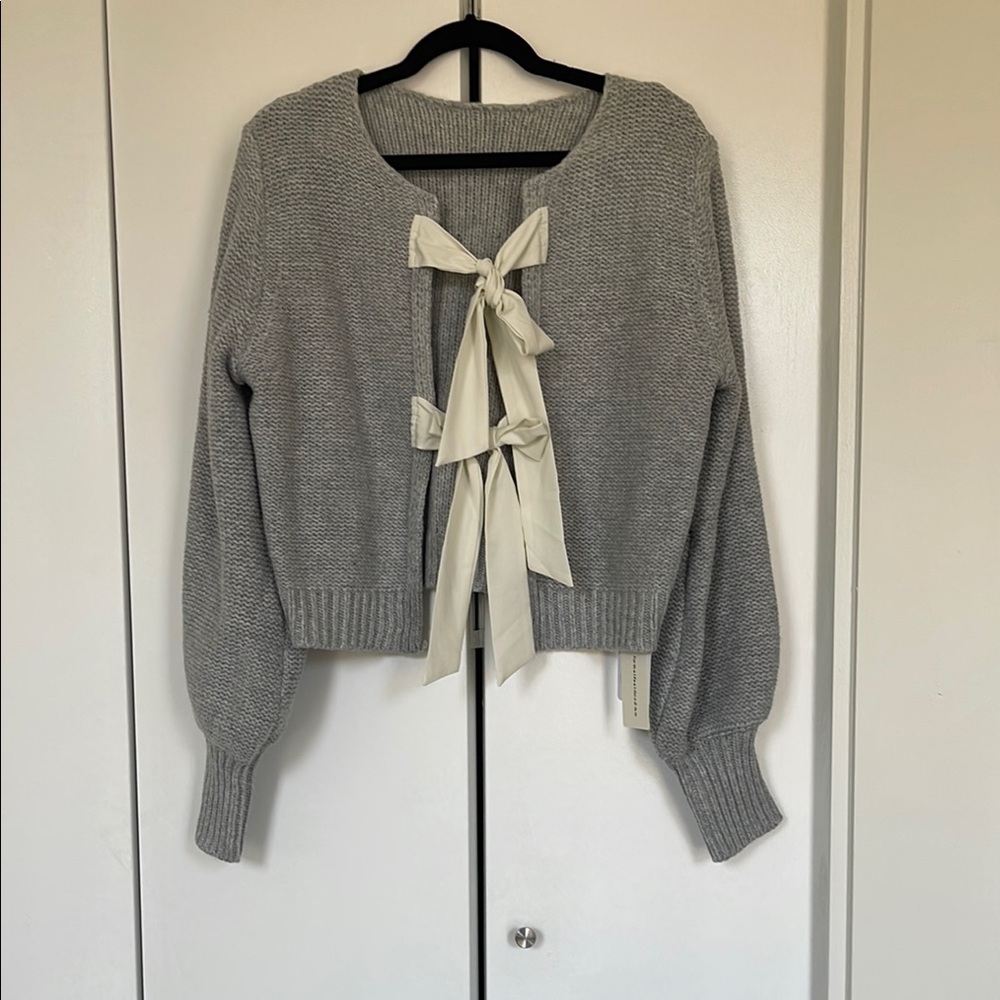 Gray Sweater with Cream Bow